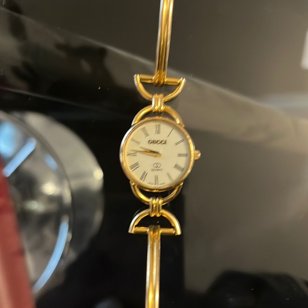 Gucci vintage watch